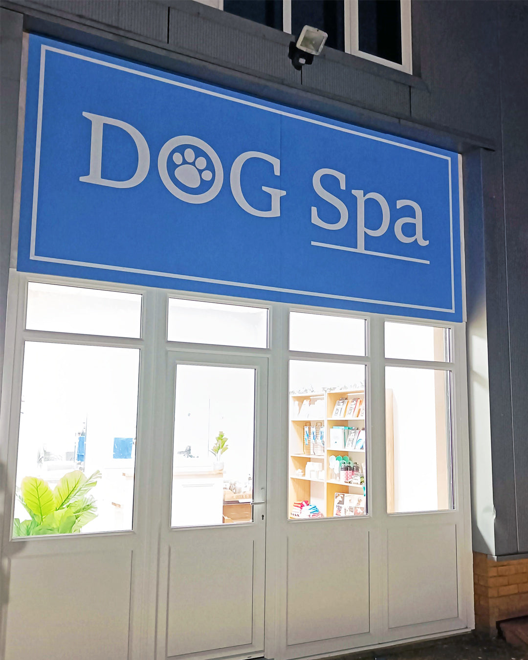 dog spa salon front